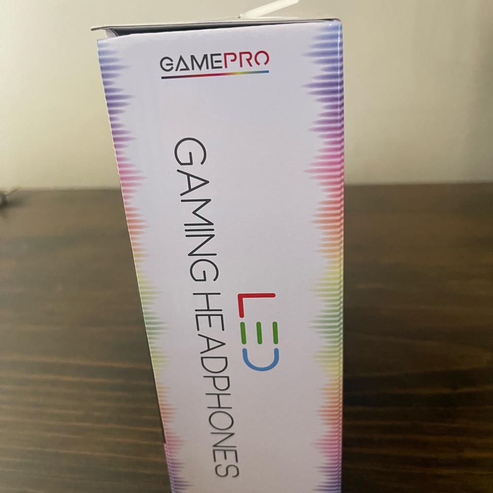 Game pro LED GAMING HEADPHONES New ! - Picture 2 of 5